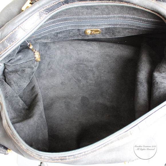 Gucci Duffle Bag Black Crocodile and Kid Leather Large Hobo Vintage 1984 + COA - Picture 15 of 17